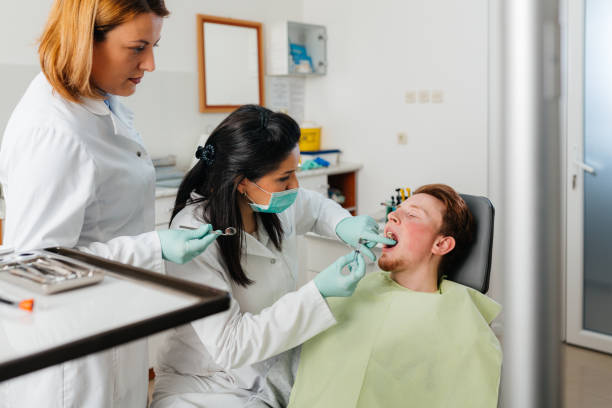 Best Emergency Broken Tooth Repair in Hallsville, TX
